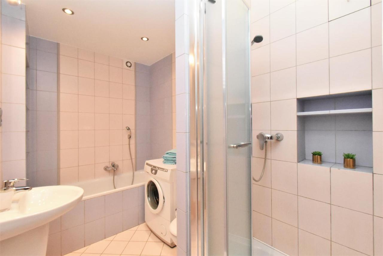 Rental Apartments Piwna Warschau Buitenkant foto